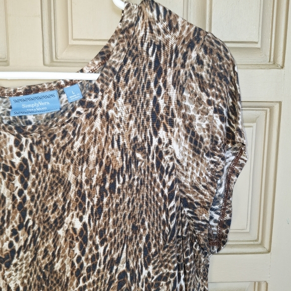 Simply Vera Vera Wang Blouse SzL Animal Print Puff Sleeves Cool and Comfy - Picture 2 of 5